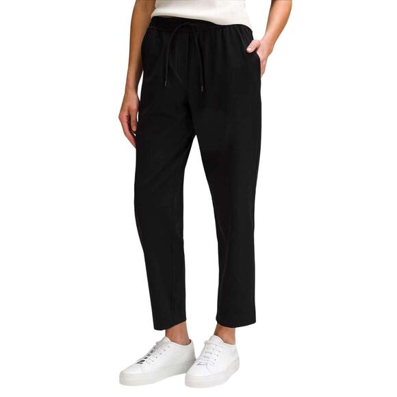 Lululemon Tapered-Leg Mid-Rise Pant 7/8 Length *Luxtreme - Picture 1 of 16